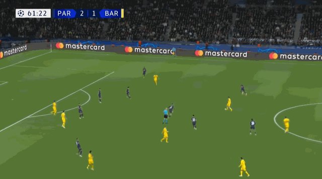 1712786782757094879.gif 2-2拉菲尼亚.gif